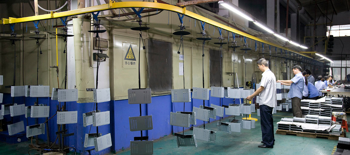 粉體烤漆線02   深圳鈑金加工廠家